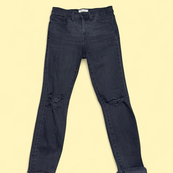Madewell Denim - Madewell 9” High-Rise Skinny Jeans Black Distressed Raw Hem Size 28